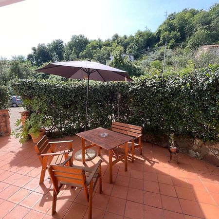 Appartamento Comodo Per Lerici E 5 Terre Piano di Follo Exterior photo