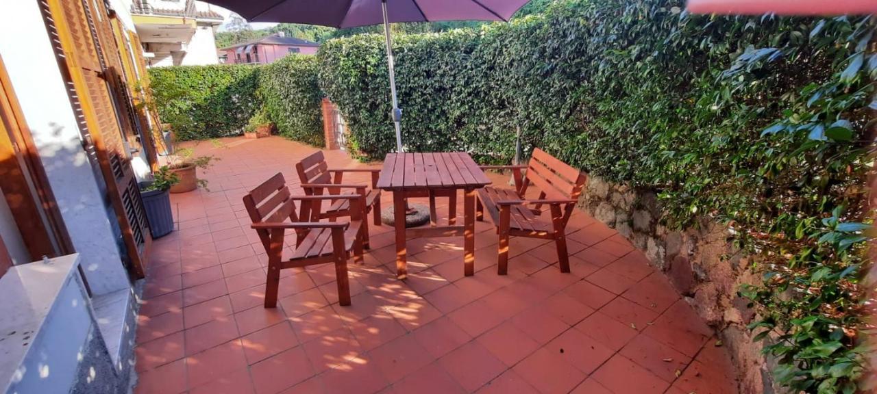 Appartamento Comodo Per Lerici E 5 Terre Piano di Follo Exterior photo
