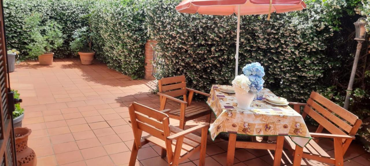 Appartamento Comodo Per Lerici E 5 Terre Piano di Follo Exterior photo